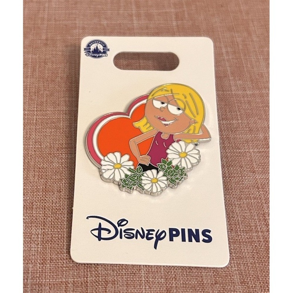 Disney Parks Lizzie McGuire Flowers Heart Pin New With Card WDW Disney Channel